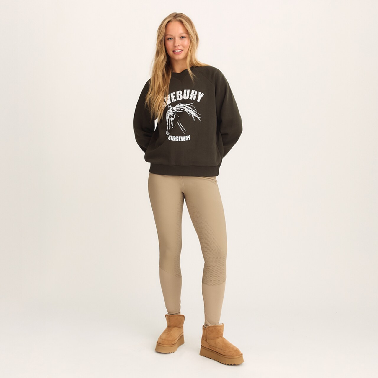 Худи CRW Aylin sweater хаки